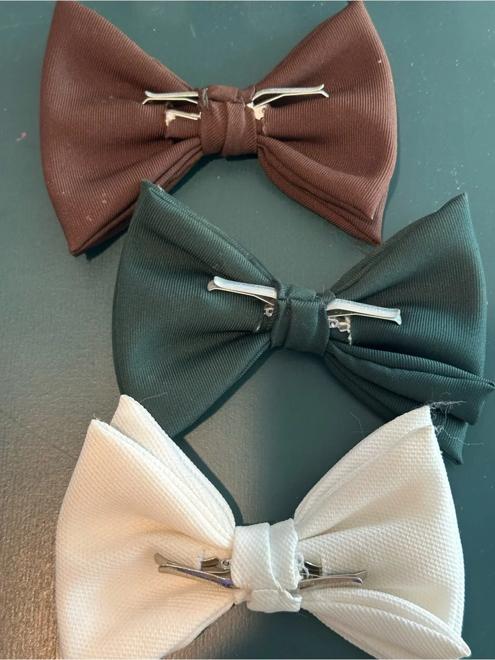 Kids Floral Necktie with Three Bow Clips - Multi/White/Brown/Green